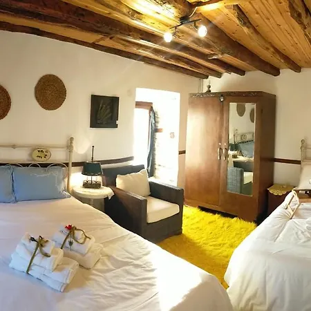 αρχοντικο αρτεμισ-villa Artemis Since 1871 * Agios Georgios Nilias